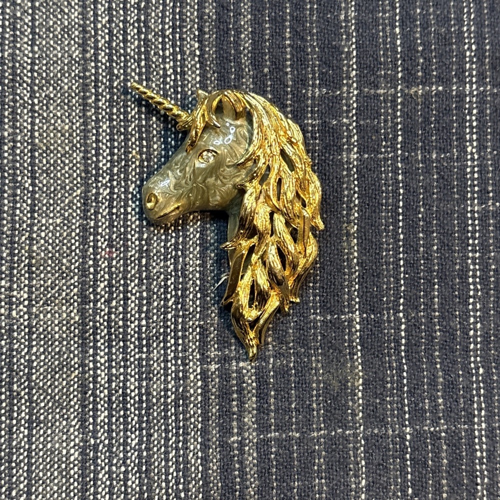 Vintage Unicorn Enamel Swirl Rhinestone Gold Tone Sparkly Brooch Pin 80s Style